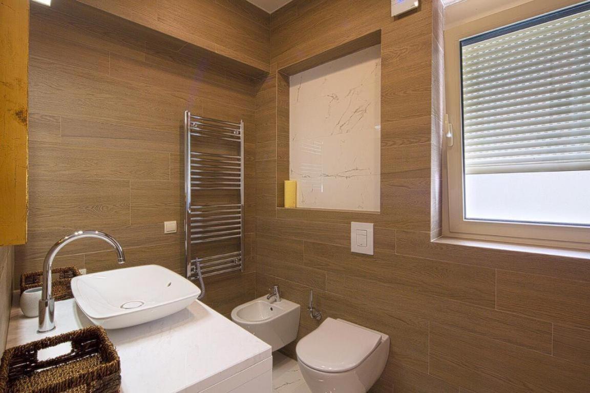 בודווה Montesa Apartments 2 מראה חיצוני תמונה