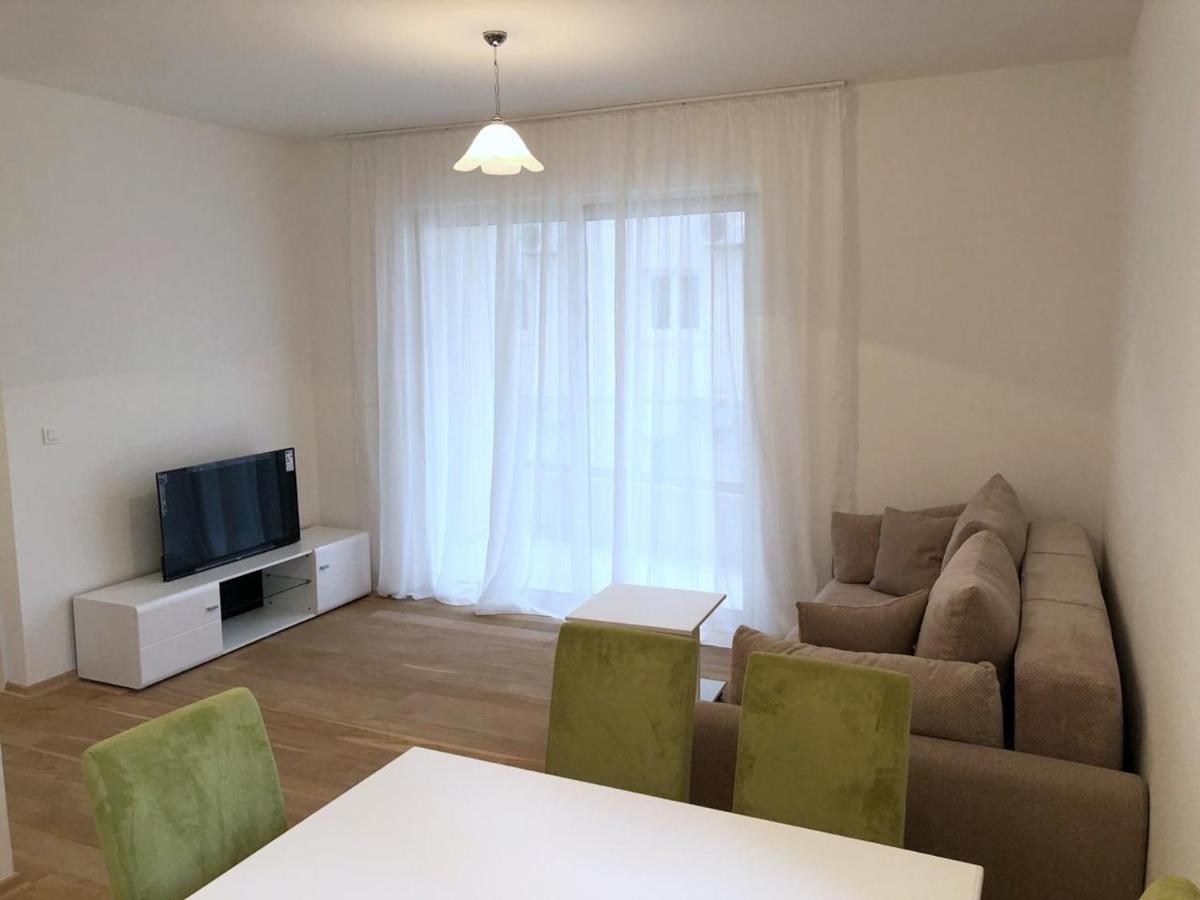 בודווה Montesa Apartments 2 מראה חיצוני תמונה