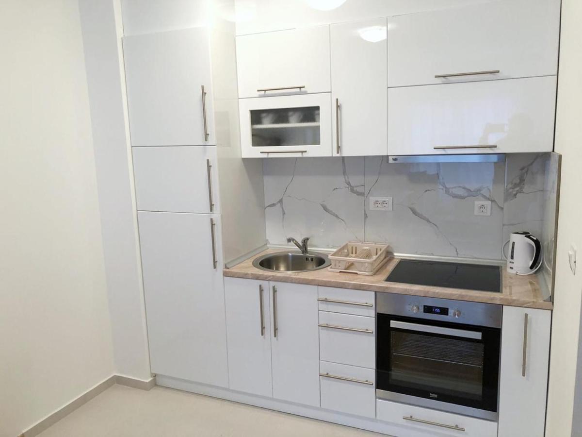 בודווה Montesa Apartments 2 מראה חיצוני תמונה
